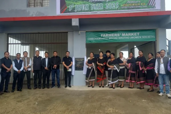 3rd Jhum Fair draws big crowd as CMK opens new marketing shed